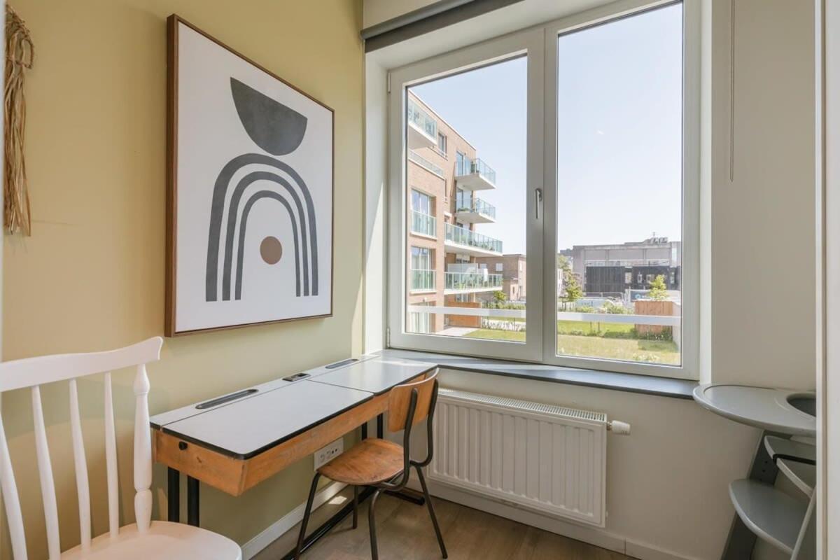Huswell - A Luminous Apartment Near The Marina Остенде Экстерьер фото